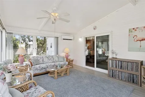 8568 Breeze Hill Drive Lake Wales FL 33898