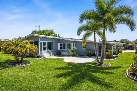 8568 Breeze Hill Drive Lake Wales FL 33898
