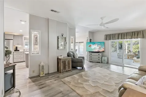 8568 Breeze Hill Drive Lake Wales FL 33898