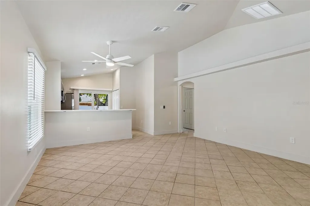 712 15th Avenue S St Petersburg FL 33701