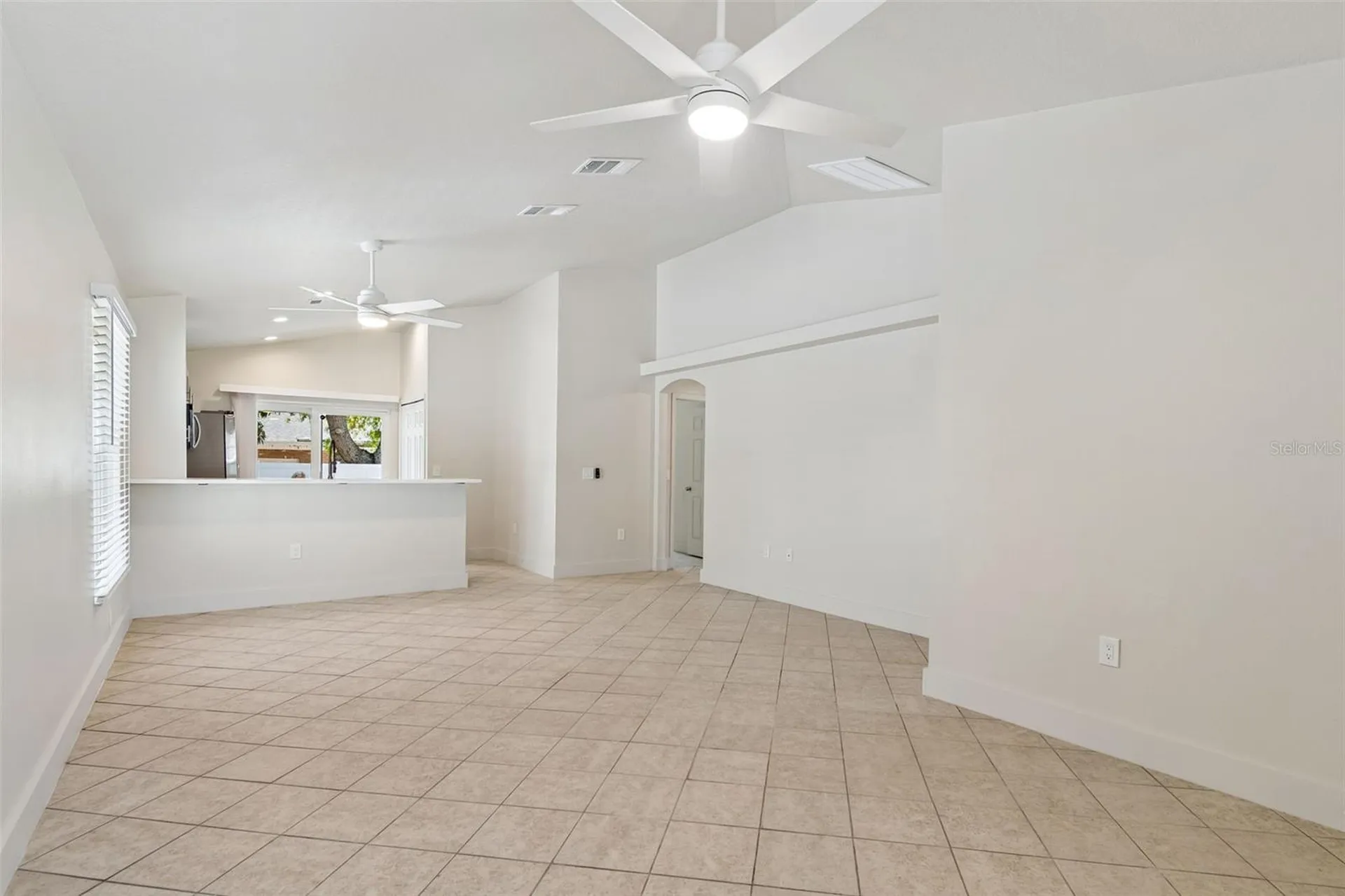 712 15th Avenue S St Petersburg FL 33701