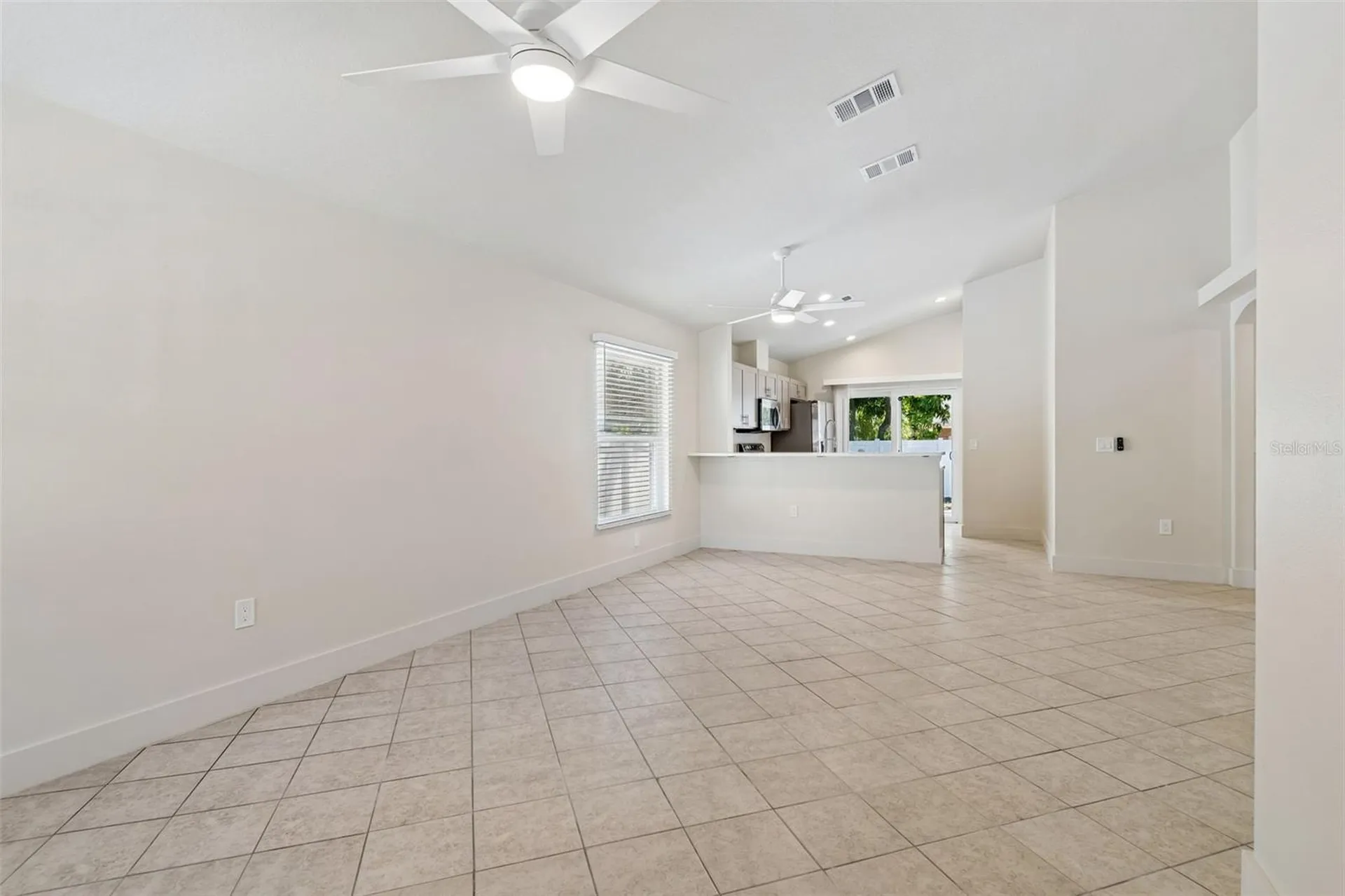 712 15th Avenue S St Petersburg FL 33701