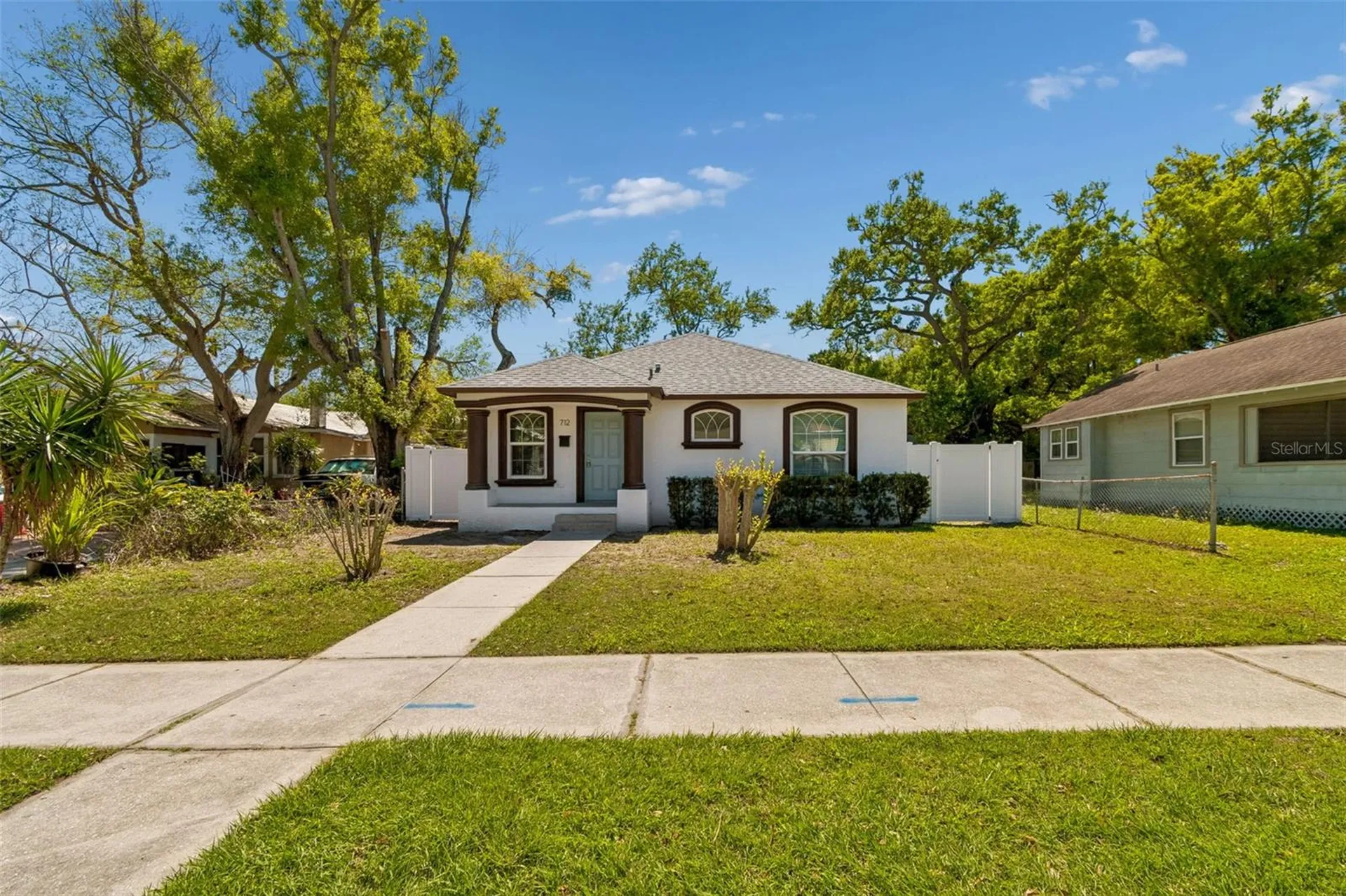 712 15th Avenue S St Petersburg FL 33701