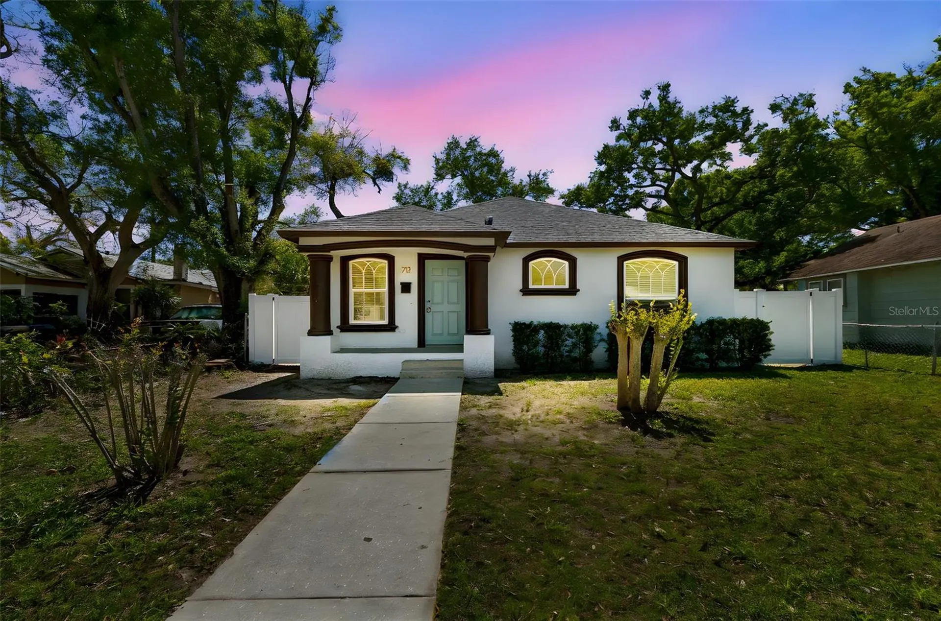712 15th Avenue S St Petersburg FL 33701