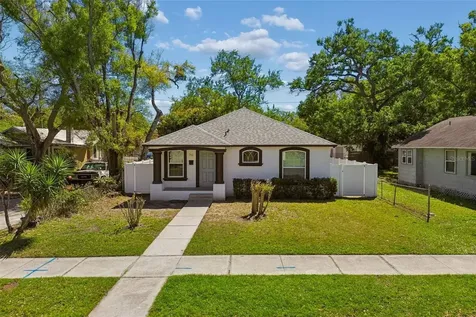 712 15th Avenue S St Petersburg FL 33701
