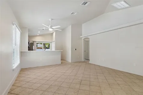 712 15th Avenue S St Petersburg FL 33701