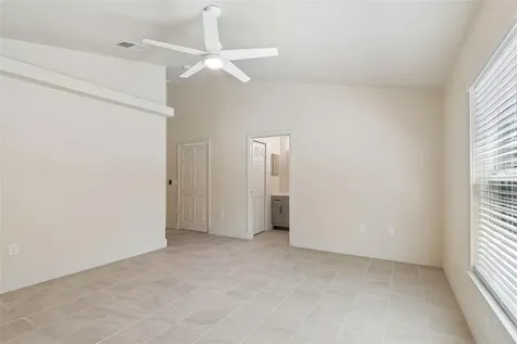 712 15th Avenue S St Petersburg FL 33701