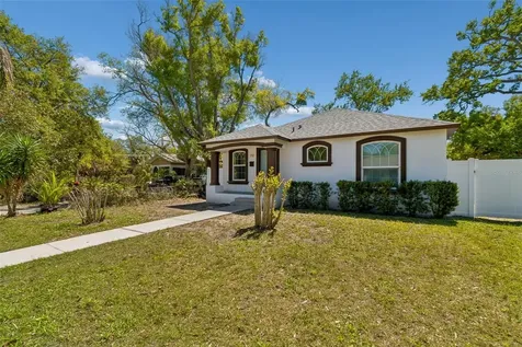 712 15th Avenue S St Petersburg FL 33701