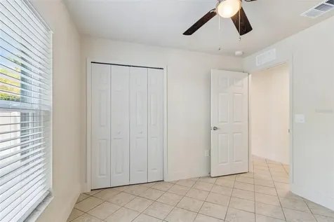 712 15th Avenue S St Petersburg FL 33701