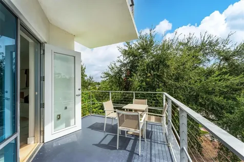 525 E Jackson Street Orlando FL 32801