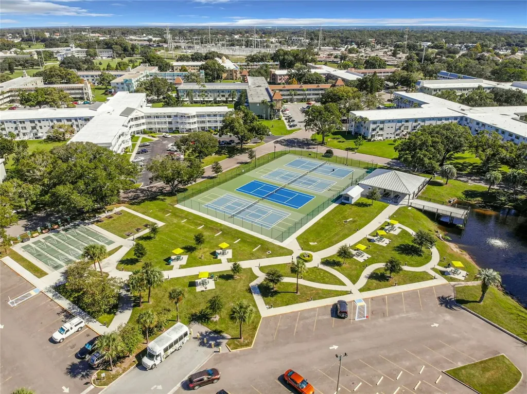 2400 Franciscan Drive Clearwater FL 33763