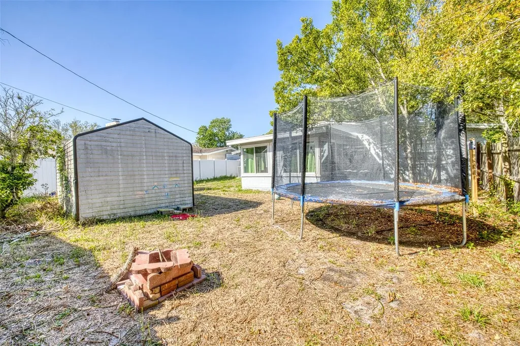 2821 Oak Lea Drive South Daytona FL 32119