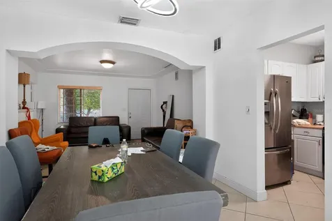 2131 Biarritz Drive Miami Beach FL 33141