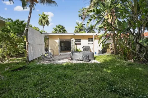 2131 Biarritz Drive Miami Beach FL 33141