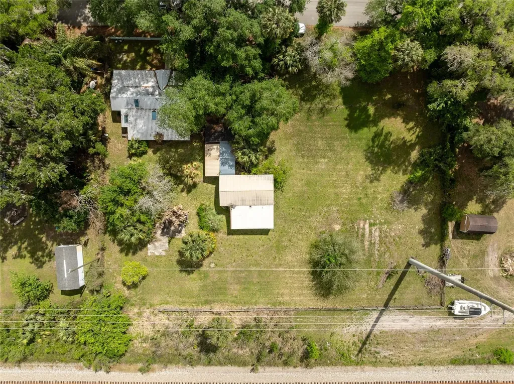 5560 Park Avenue De Leon Springs FL 32130