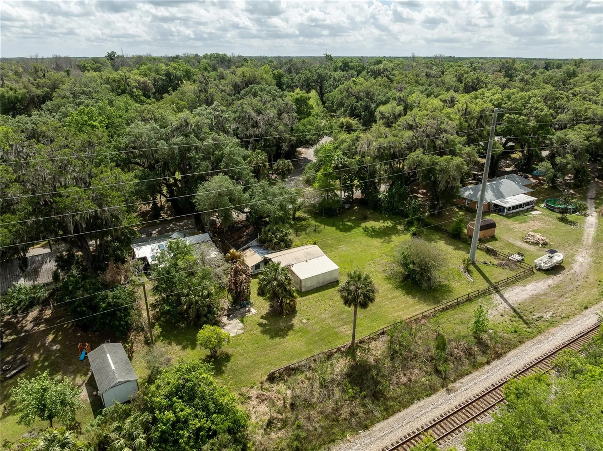 5560 Park Avenue De Leon Springs FL 32130