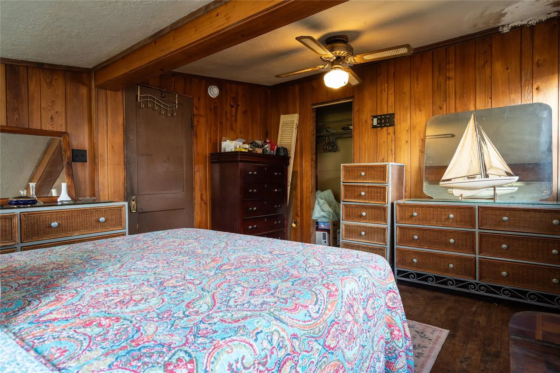 5560 Park Avenue De Leon Springs FL 32130