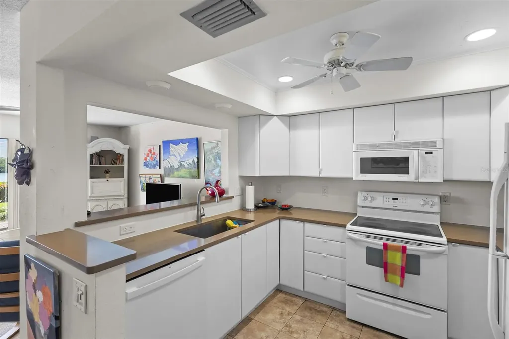 1520 Pelican Point Drive Sarasota FL 34231