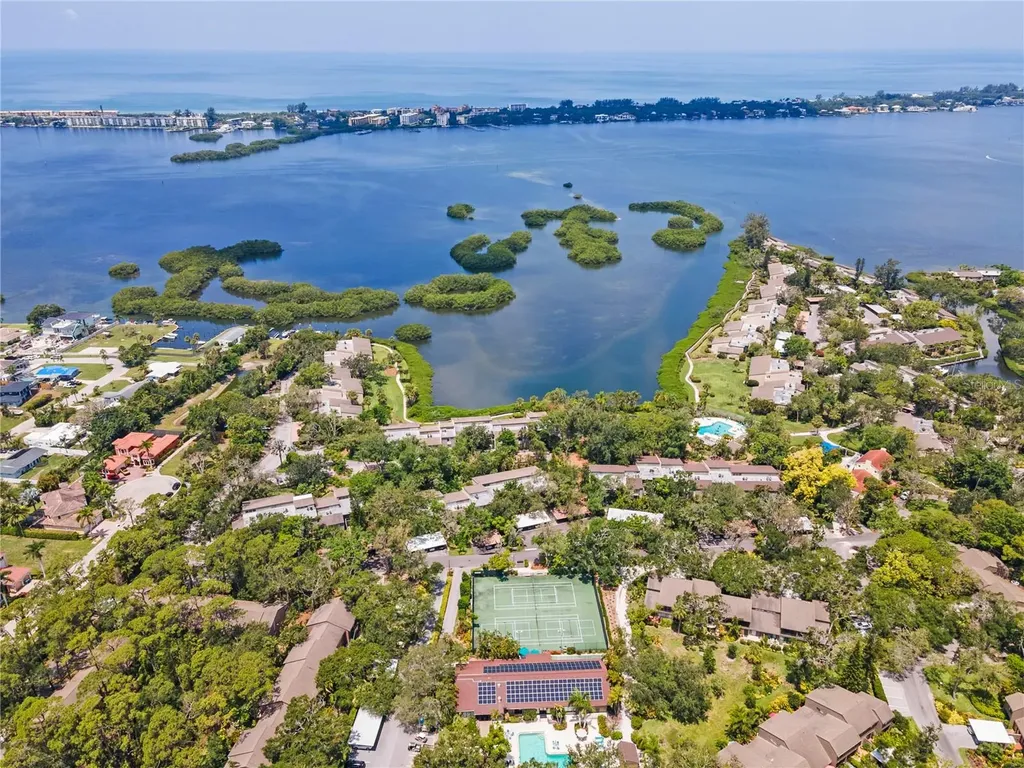 1520 Pelican Point Drive Sarasota FL 34231