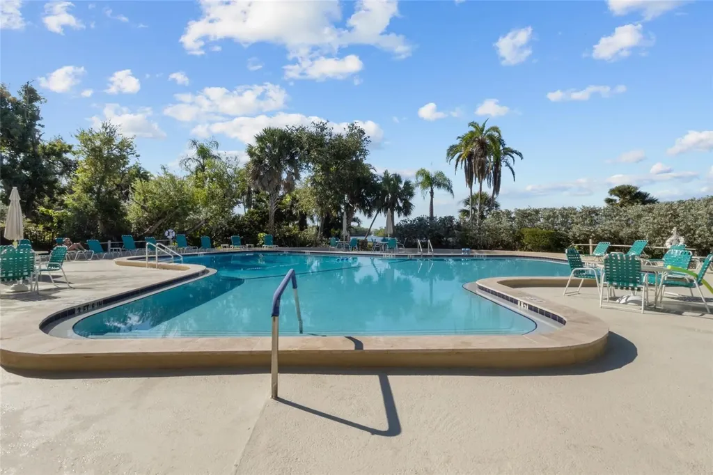 1520 Pelican Point Drive Sarasota FL 34231
