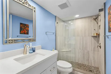 1520 Pelican Point Drive Sarasota FL 34231
