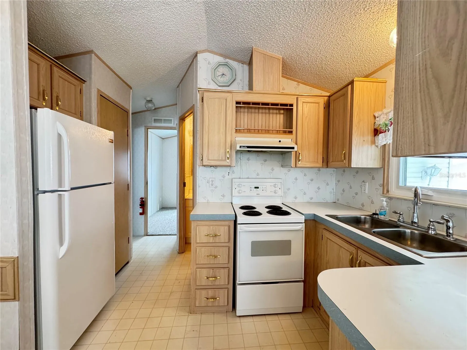 4848 Baker Avenue Zephyrhills FL 33541