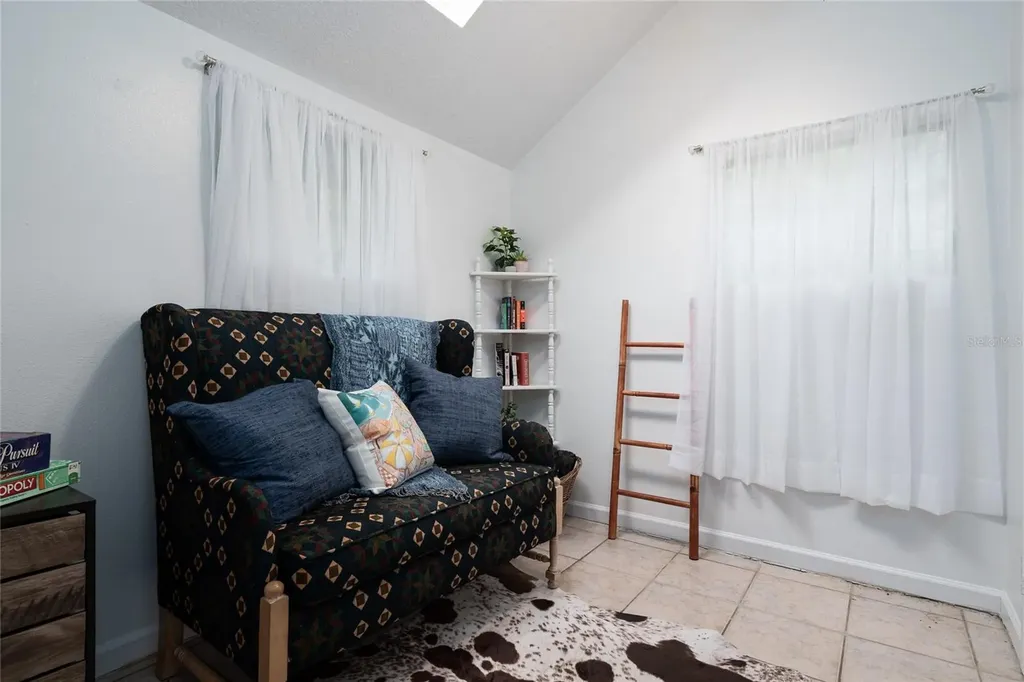 520 Desoto Avenue De Leon Springs FL 32130