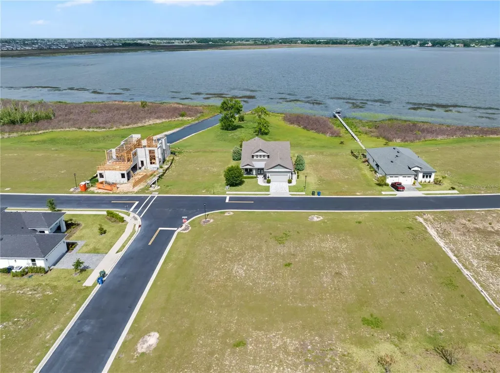 285 Caladium Avenue Lake Alfred FL 33850