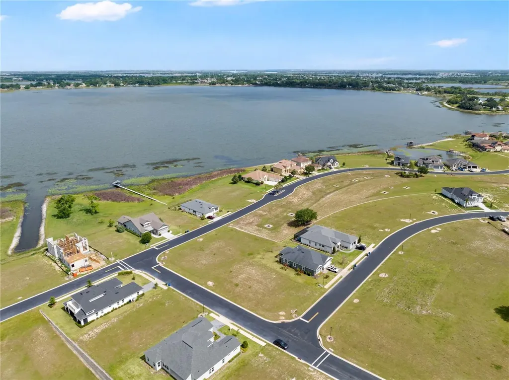 285 Caladium Avenue Lake Alfred FL 33850