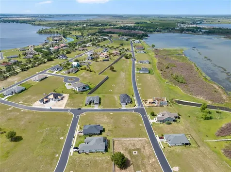 285 Caladium Avenue Lake Alfred FL 33850