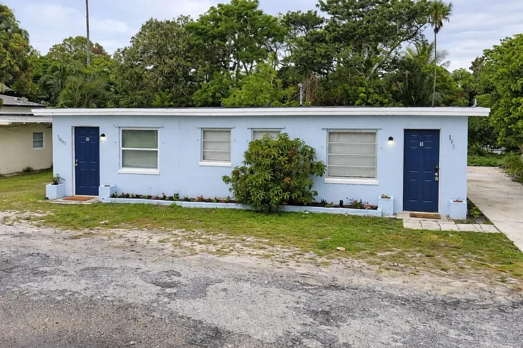 7871 Terrace Road Lantana FL 33462