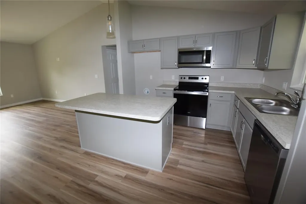 21 Olive Circle Ocala FL 34472