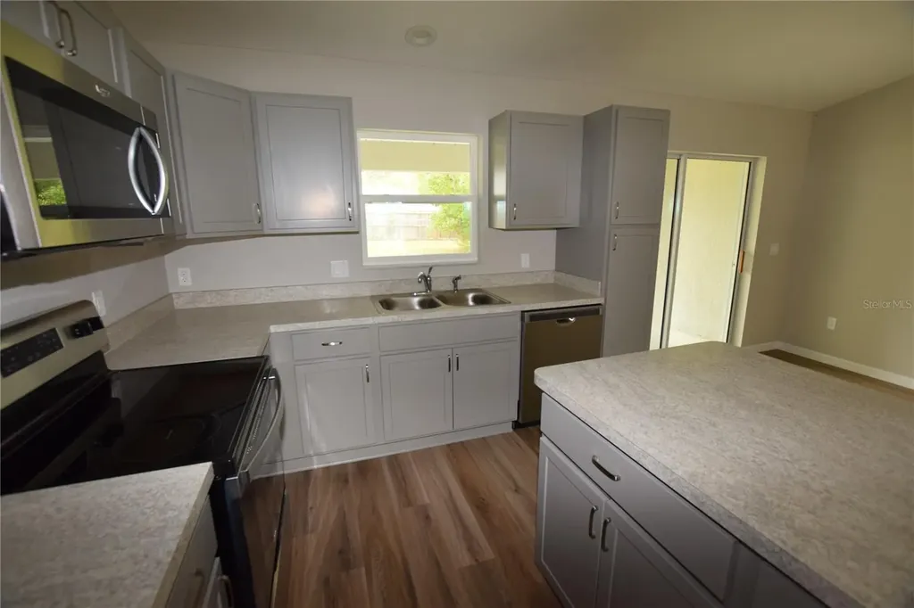 21 Olive Circle Ocala FL 34472