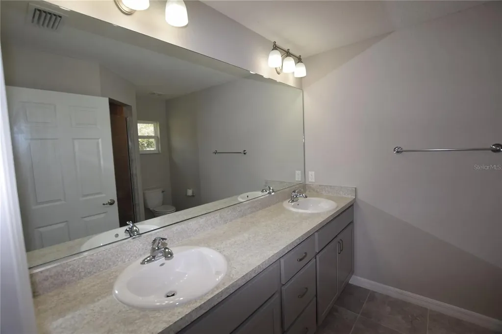 21 Olive Circle Ocala FL 34472