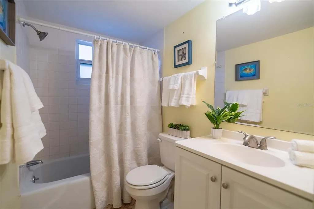 925 Beach Road Sarasota FL 34242