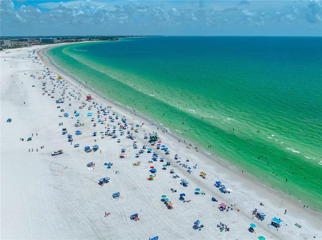 925 Beach Road Sarasota FL 34242
