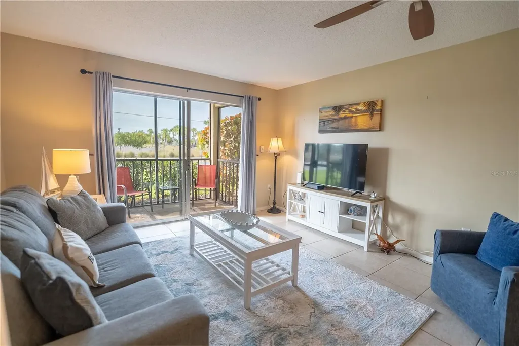 925 Beach Road Sarasota FL 34242