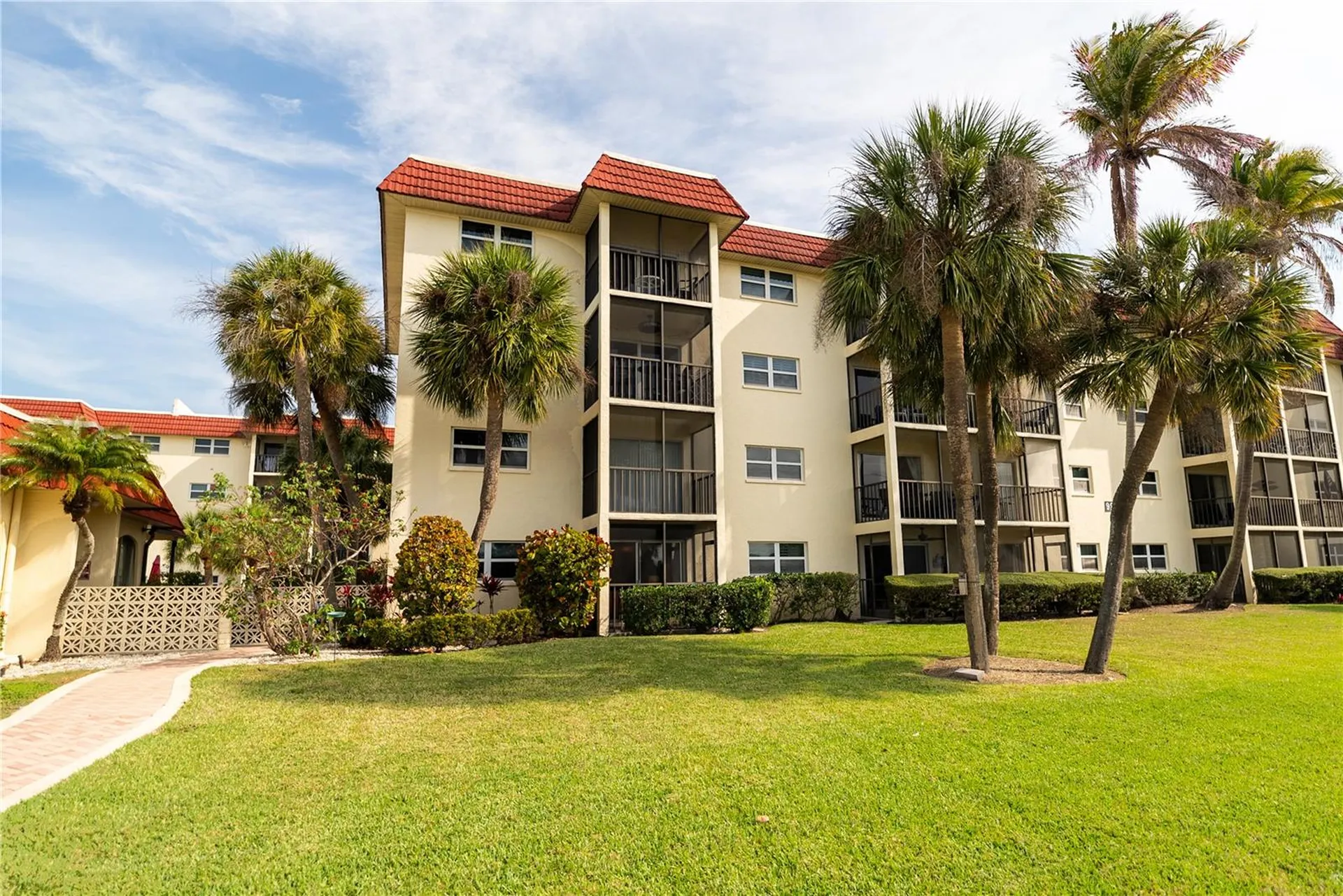 925 Beach Road Sarasota FL 34242
