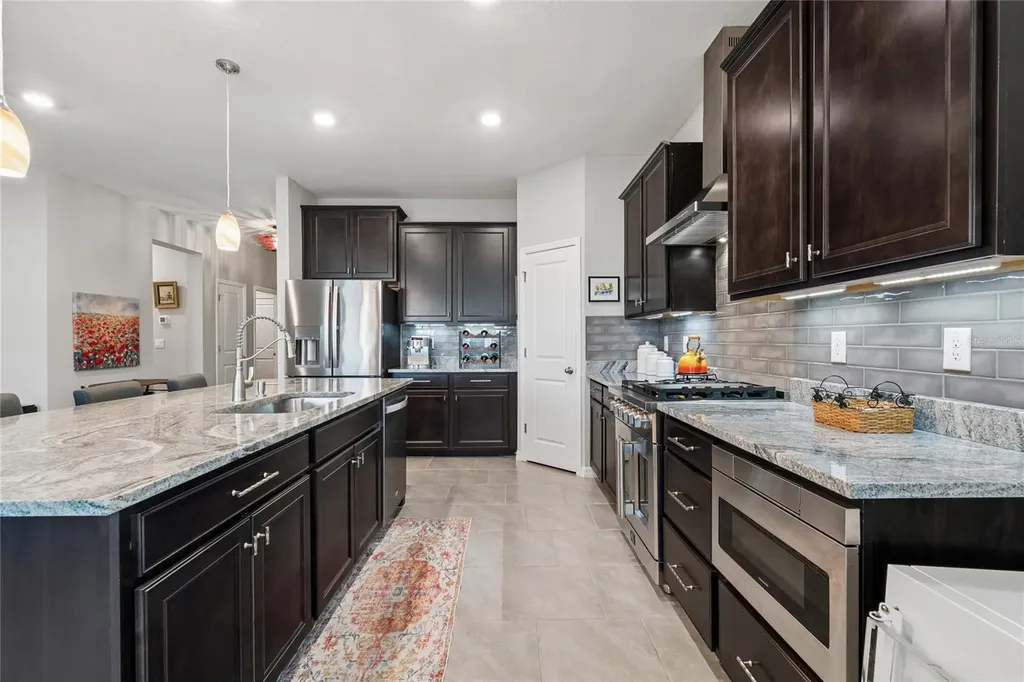 9845 Shoreline View Way Wesley Chapel FL 33545