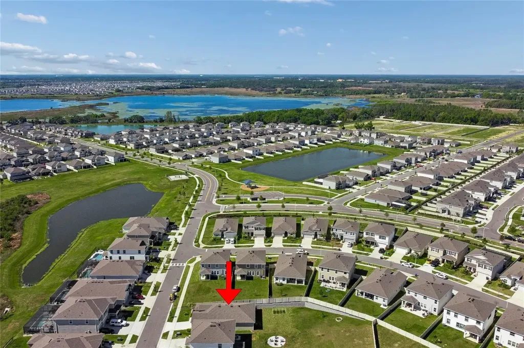 9845 Shoreline View Way Wesley Chapel FL 33545