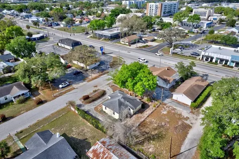 121 Bates Avenue SE Winter Haven FL 33880