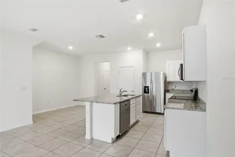 1535 Lumber Avenue Davenport FL 33837
