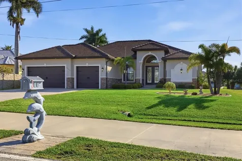 14654 San Domingo Boulevard Port Charlotte FL 33981