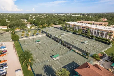 3130 Eagles Landing Circle W Clearwater FL 33761