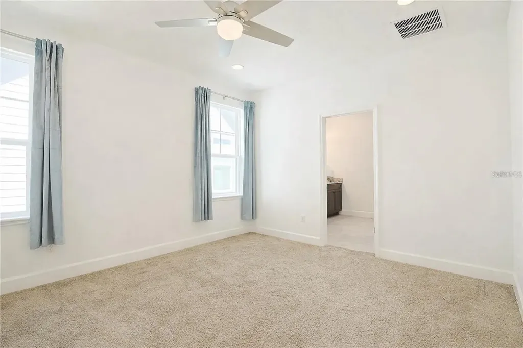7038 Arnoldson Street Orlando FL 32827