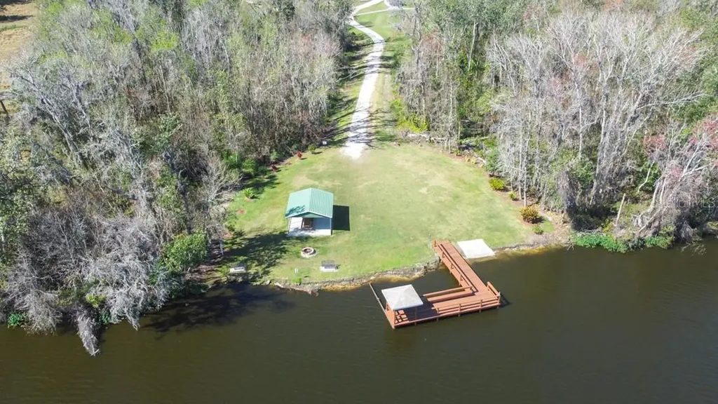 6866 Bendelow Drive Lakeland FL 33810