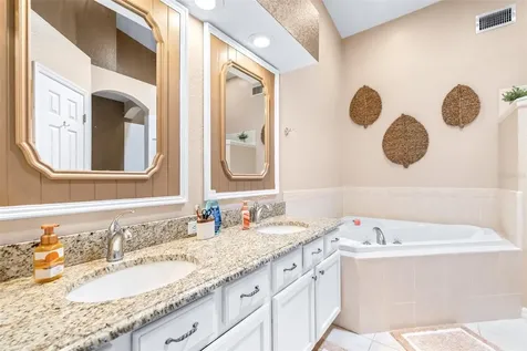 6866 Bendelow Drive Lakeland FL 33810