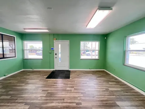 4775 Seminole Avenue Winter Park FL 32792