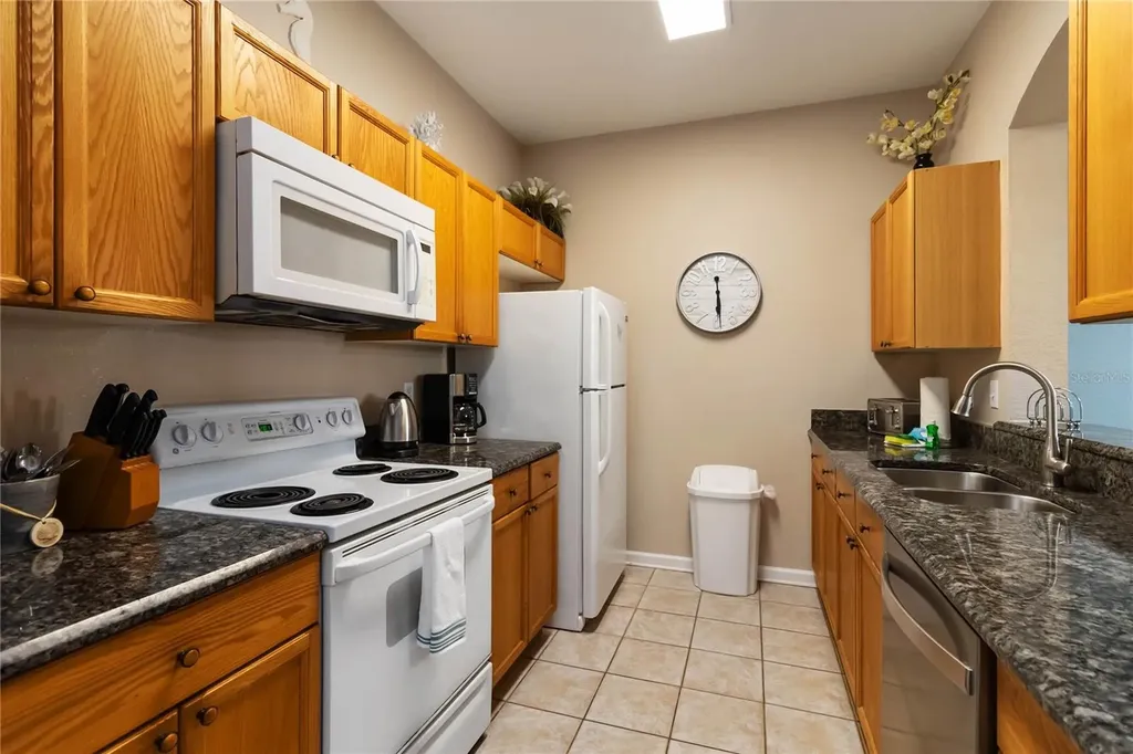 8105 Coconut Palm Way Kissimmee FL 34747