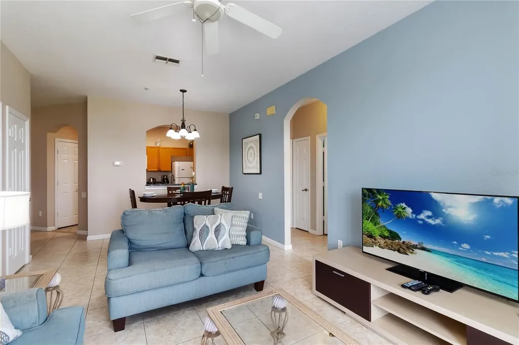 8105 Coconut Palm Way Kissimmee FL 34747